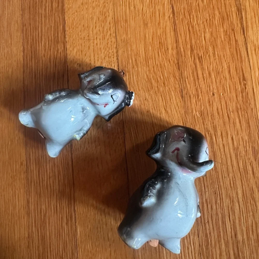 Mid Century Ceramic Anthropomorphic Elephant Salt & Pepper Shakers